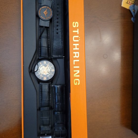 Stuhrling Delphi 992 Automatic 42mm Skeleton (Black) - Picture 4 of 4